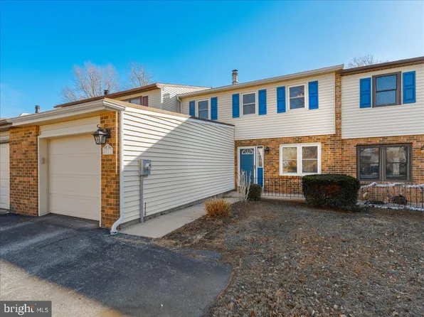 4811 Plum Run Ct, Wilmington, DE 19808