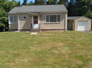 15 Weymouth Rd, Enfield, CT 06082