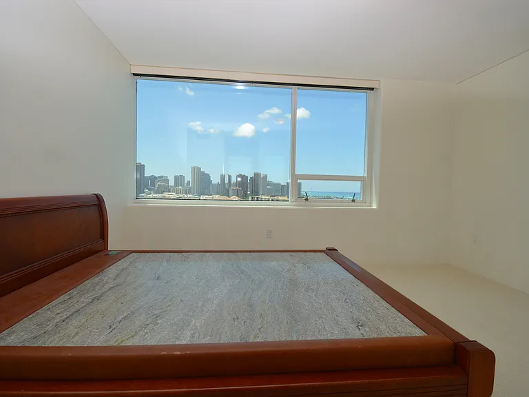 88 Piikoi St #1605 — Photo 15