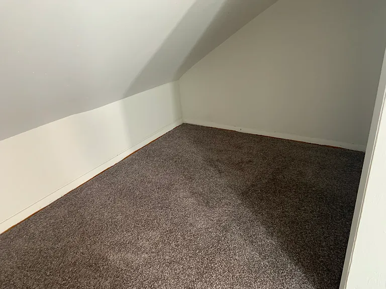 226 Vine Ln — Photo 14
