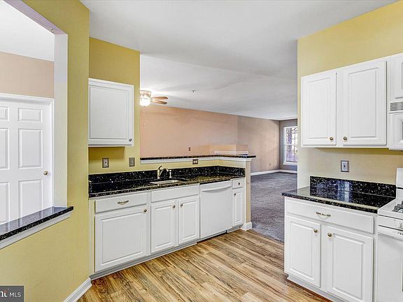 5th image of 8706 Aspen Grove Ct #8706