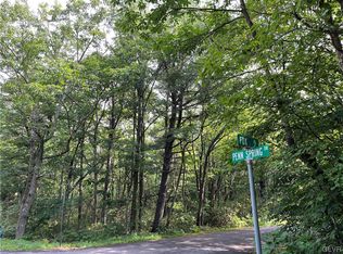 138 Penn Spring Dr, Jim Thorpe, PA 18229