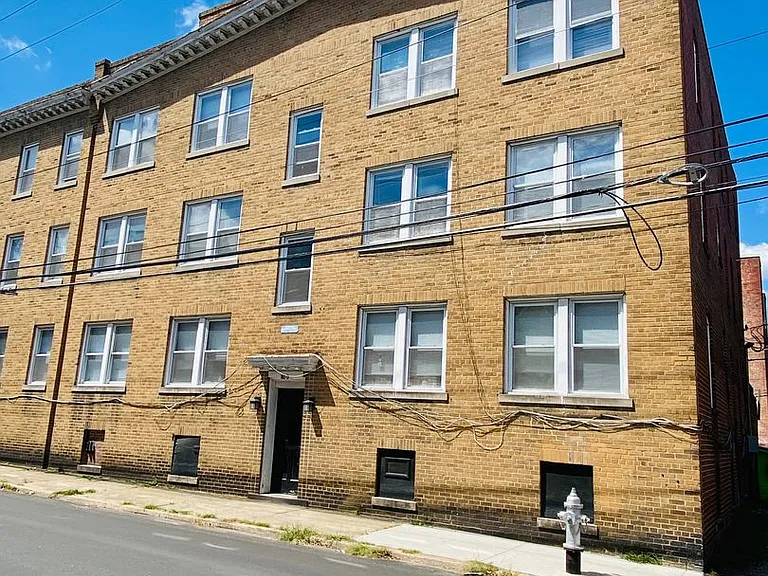 800 N. Sheppard St. — Photo 32