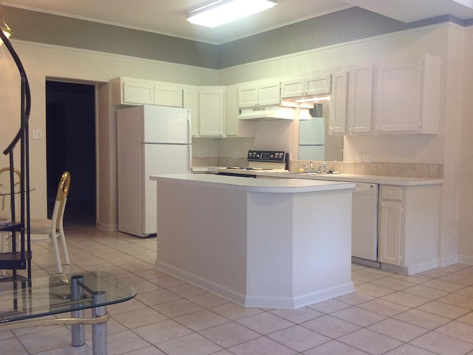 Open Kitchen area