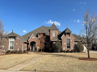 19504 Thornhill Blvd, Edmond, OK 73012