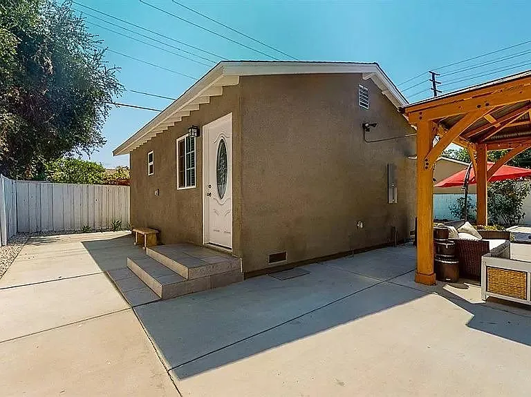 6806 Texhoma Ave — Photo 7