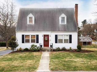 1660 Mulberry St, Waynesboro, VA 22980