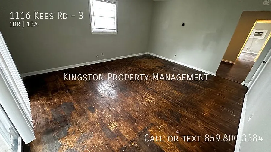 New Listing Adorable One Bedroom!! — Photo 3