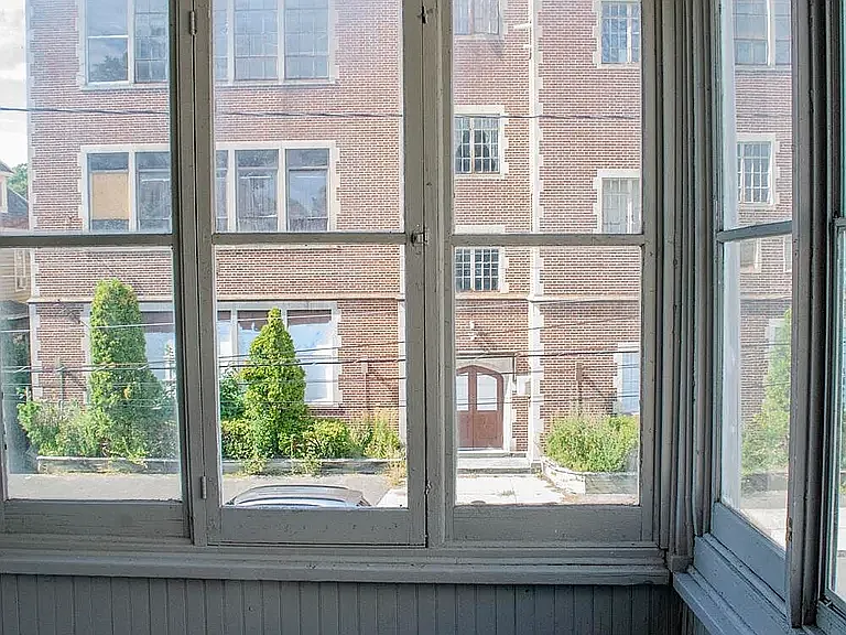 2032 Euclid Ave — Photo 19