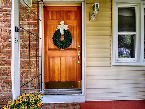 2nd image of 2778 Eastway Dr
