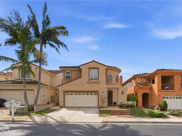 7124 Forest Glen Dr, Huntington Beach, CA 92648