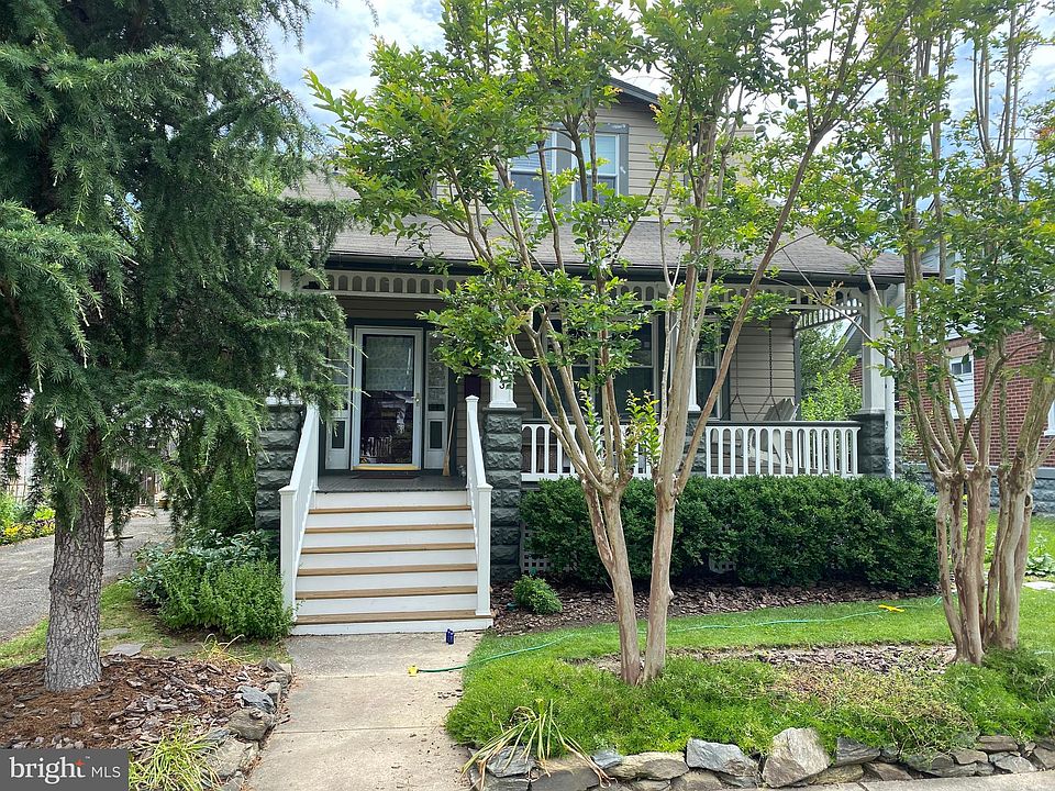 1st image of 2603 Terrett Ave