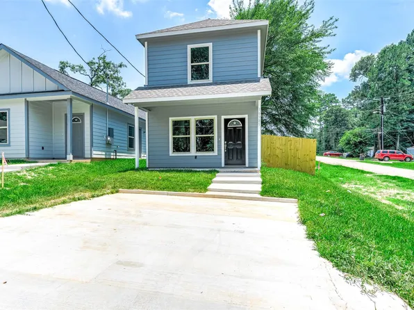 16985 Glenheath, Montgomery, TX 77316