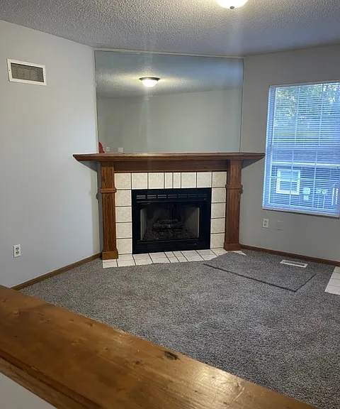 4121 NE Winn Rd — Photo 2