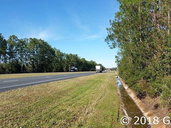 4th image of 10603 NE Us Highway 301