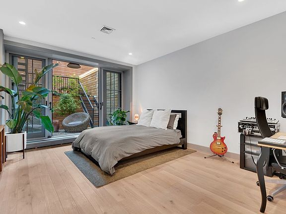 5th image of 88 Lefferts Pl #1C
