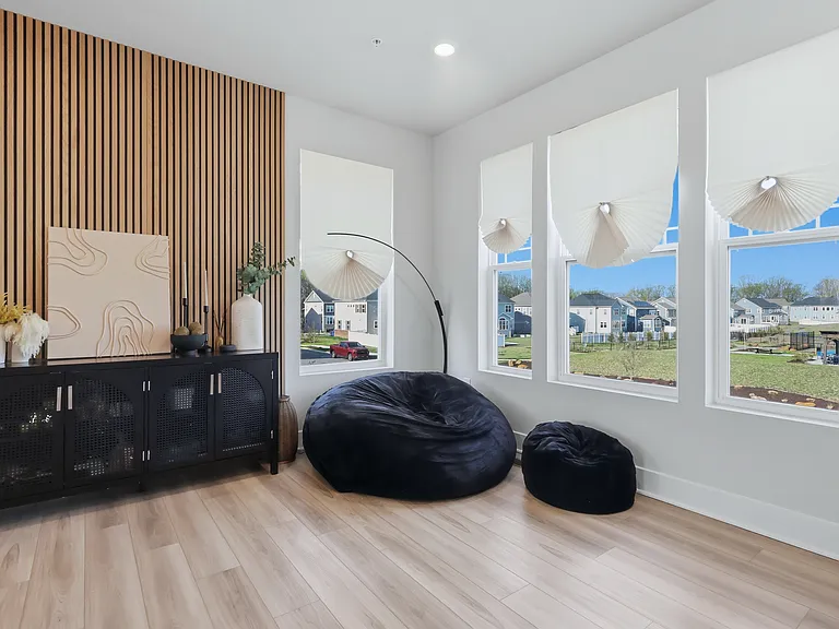 6894 Barrowfield Pl — Photo 11
