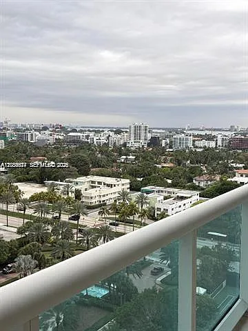 The Palace At Bal Harbour — Photo 2