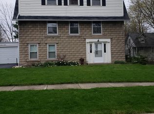 312 Edwards Ave #3, Dundee, IL 60118