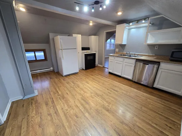 109 W Jackson St, Tomah, WI 54660