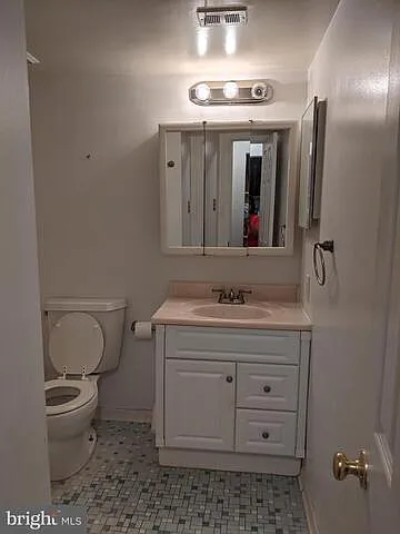 810 Quince Orchard Blvd #T1 — Photo 5