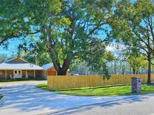 (undisclosed Address), Creola, AL 36525