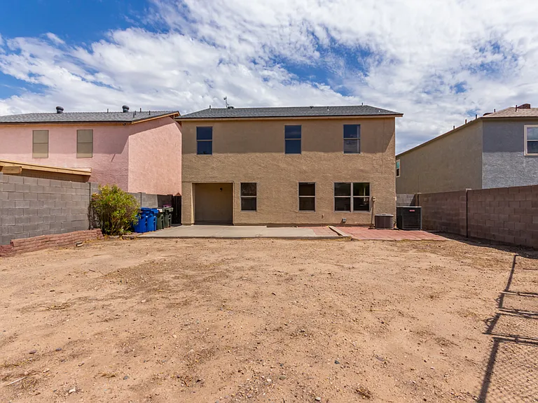 12852 N B St — Photo 21