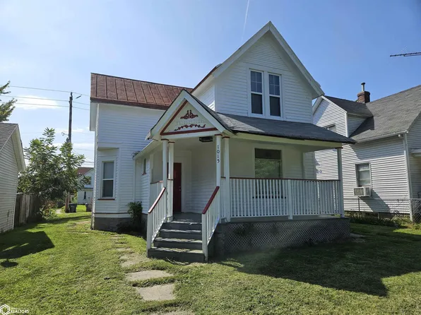 1015 S 10th St, Burlington, IA 52601