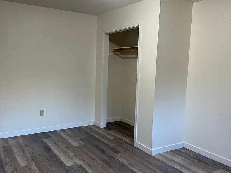 15144 Sitkum Ln — Photo 7