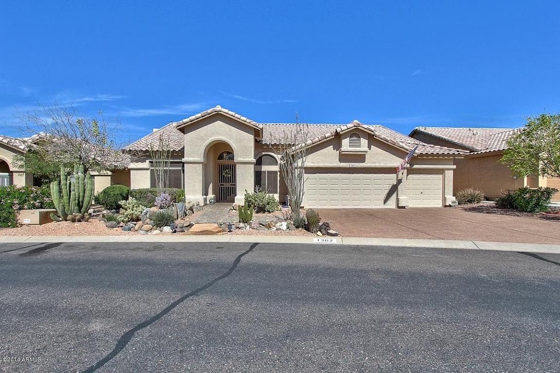 E⭐︎House 1118 PARKSIDE AVENUE, Smithers, BC V0J2N0 House For Sale