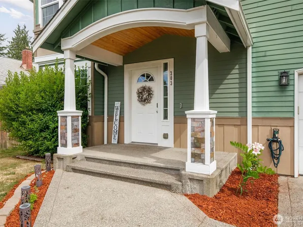 303 E Highland Drive, Arlington, WA 98223