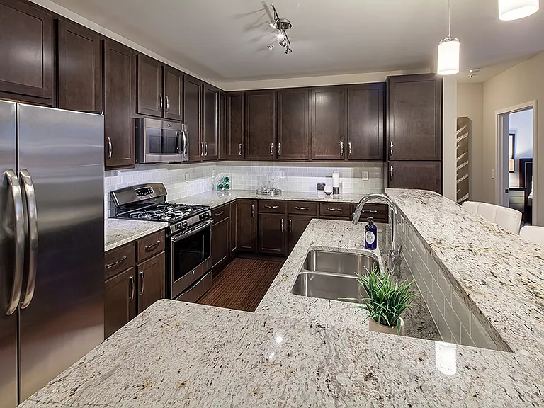 Four Seasons Apartments — Photo 1