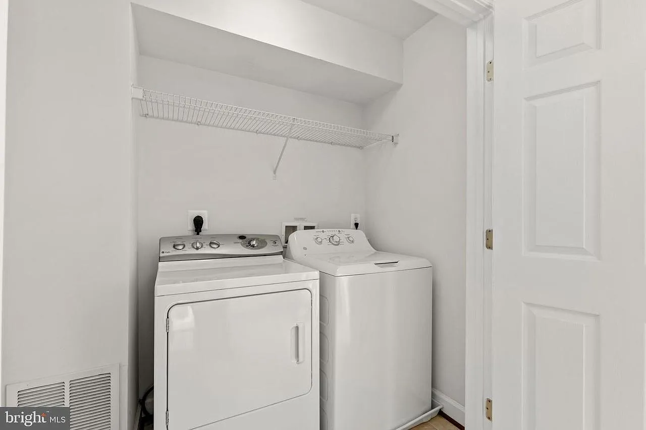 3 bed, 1620 sqft, $2,800 — Photo 4