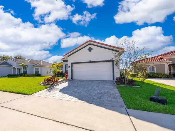 2400 Symphony Cir, Saint Cloud, FL 34771