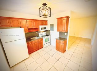 47 NW 47th Ave APT 14, Miami, FL 33126