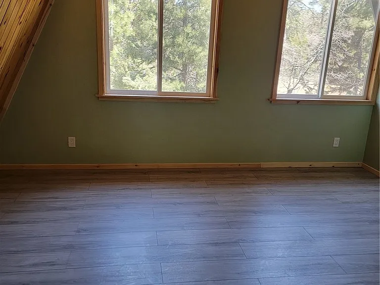 221 Imperial Ave — Photo 12