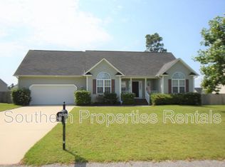 90 Polk St, Spring Lake, NC 28390