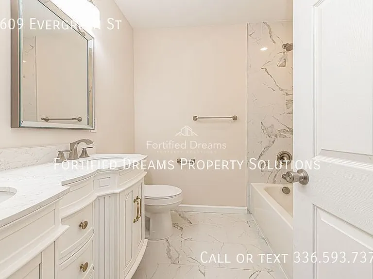 1609 Evergreen St — Photo 14