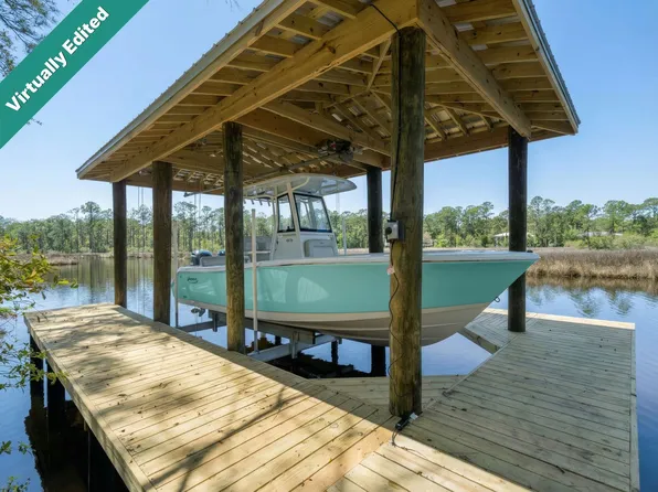 785 Old Ferry Rd, Pt Washington, FL 32459