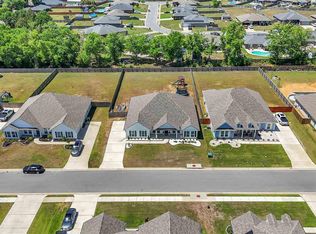 5531 Blake Ln, Pace, FL 32571