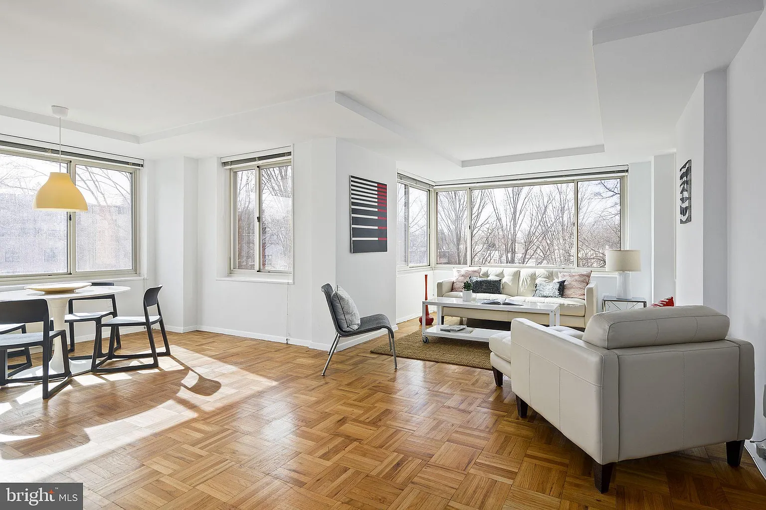 4000 Tunlaw Rd NW APT 511 photo 1