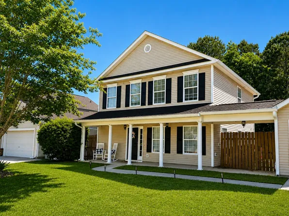 205 Savannah River Dr, Summerville, SC 29485