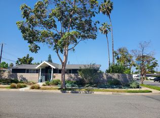 2557 Yale Pl, Costa Mesa, CA 92626