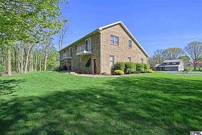 3rd image of 7 James Cir