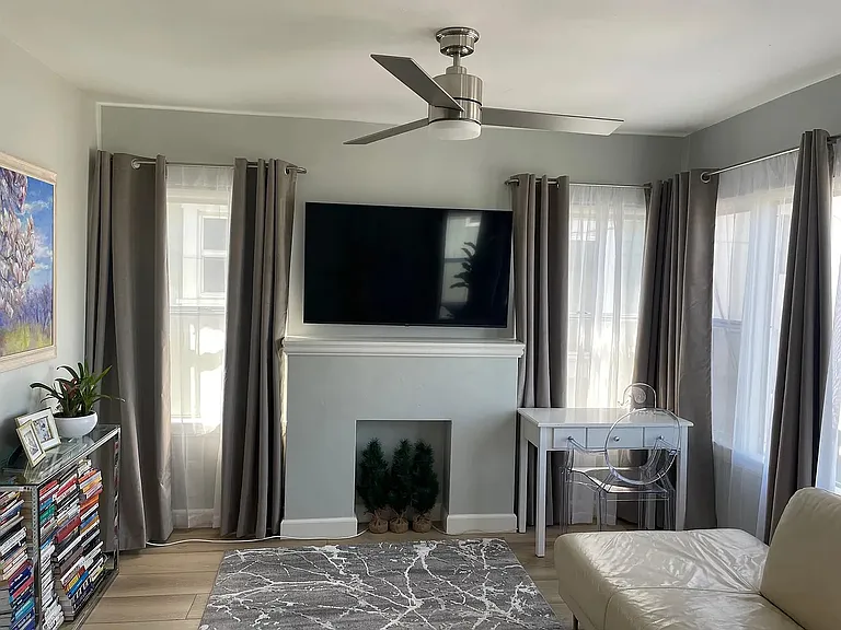 331 Bayview Dr #2 — Photo 10