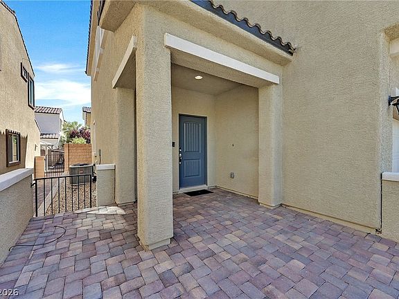 2nd image of 10479 Skye Knoll Ave