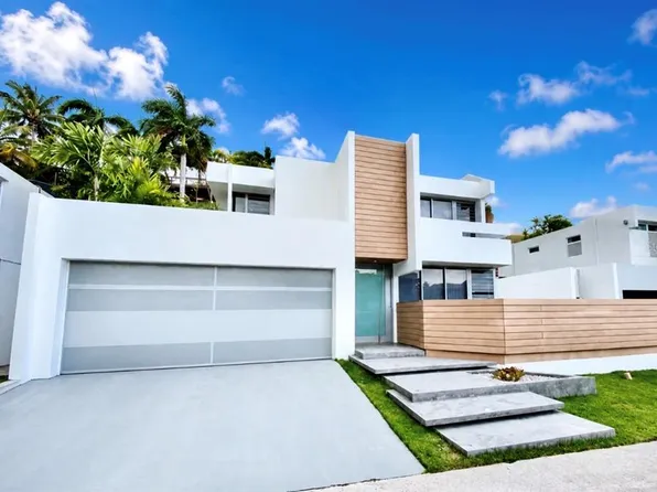 E Eleven Reina Victoria E #11, Guaynabo, PR 00969