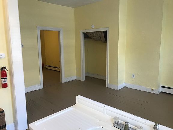 4th image of 12 N Harrison St APT C