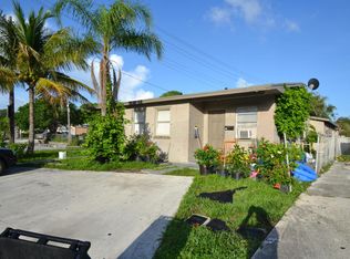 606 15th Ave S, Lake Worth, FL 33460