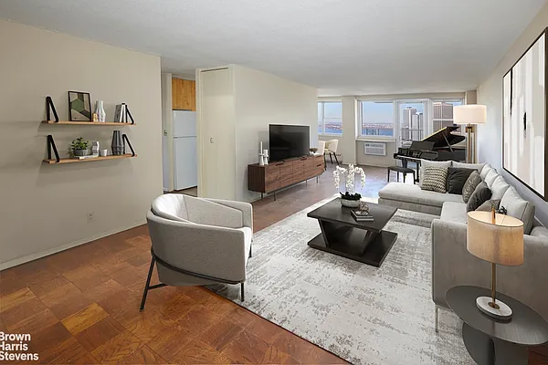 Sold by Brown Harris Stevens | media 27